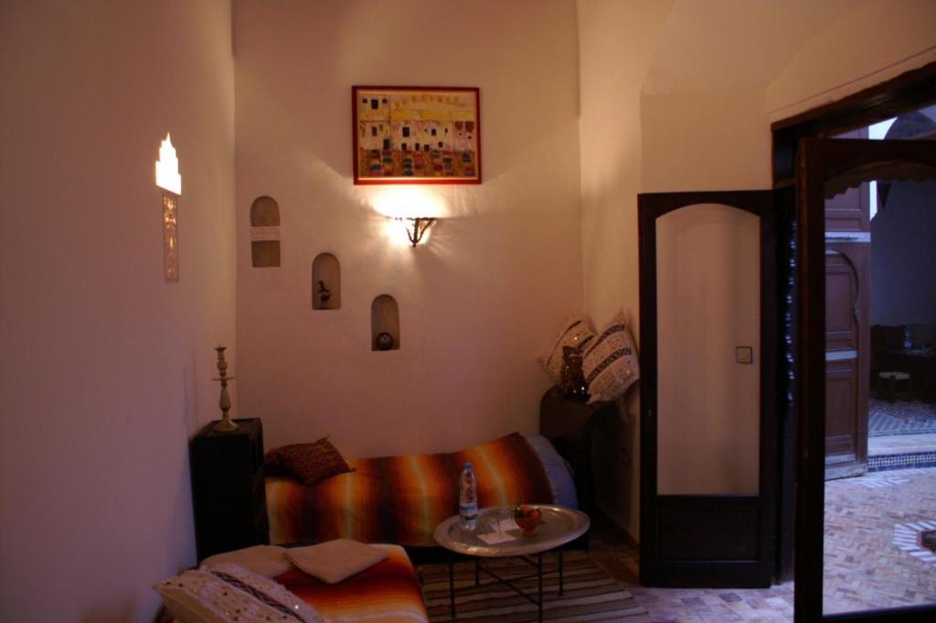 Riad Felloussia Meknès Zimmer foto