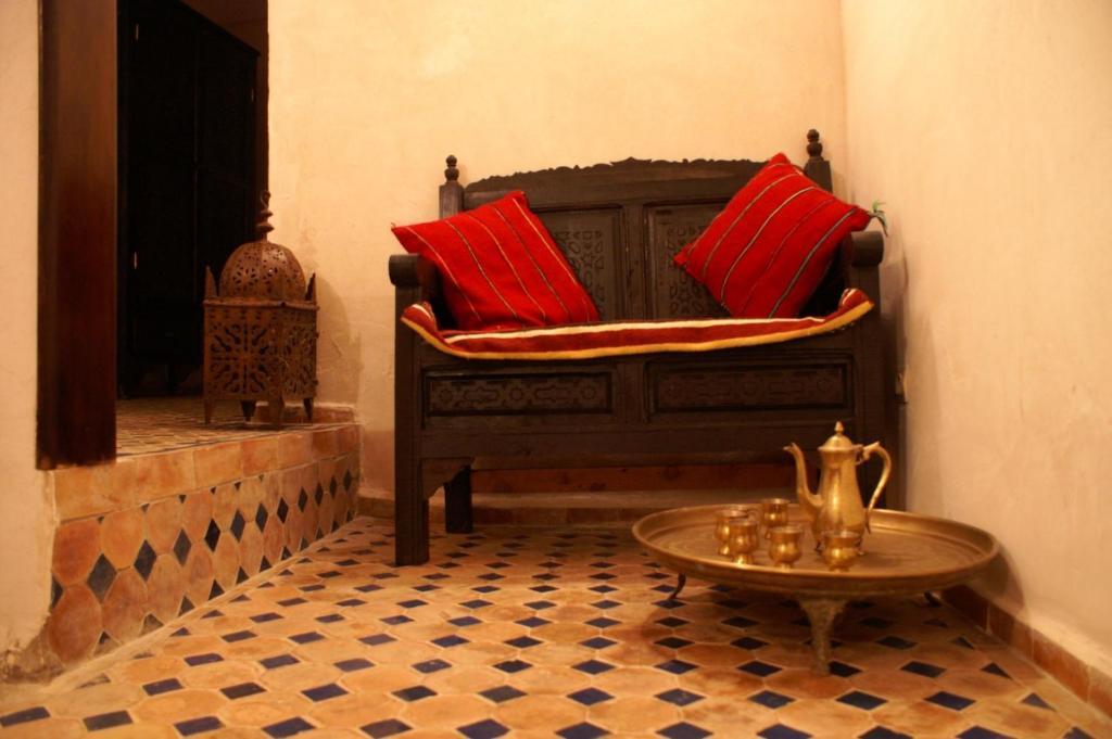 Riad Felloussia Meknès Zimmer foto